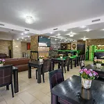 Avis Hotel By Ws Group