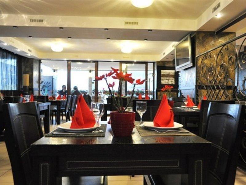 Hotel Avis By Ws Group 3*